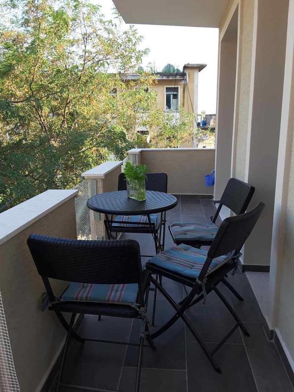 Apartment Te Kalua Sarandë 外观 照片
