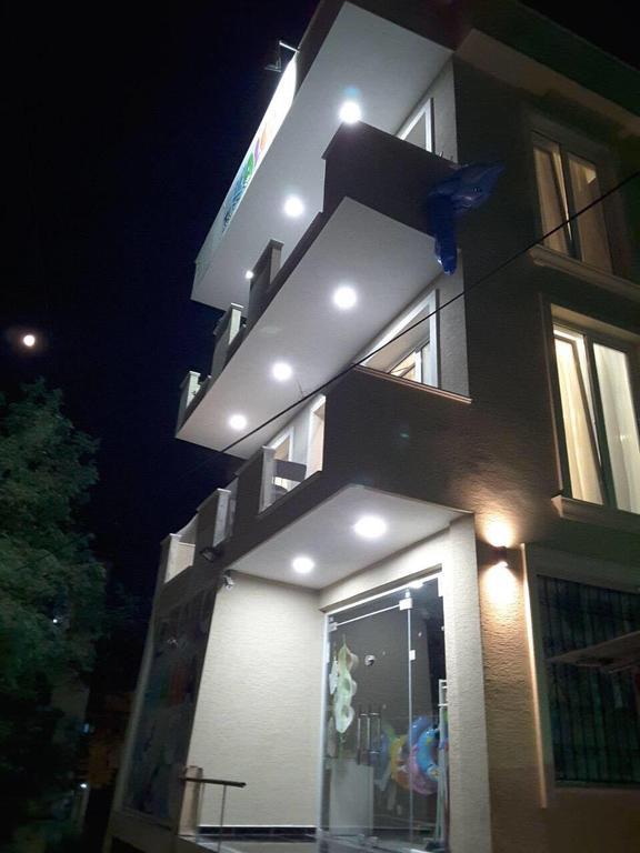 Apartment Te Kalua Sarandë 外观 照片
